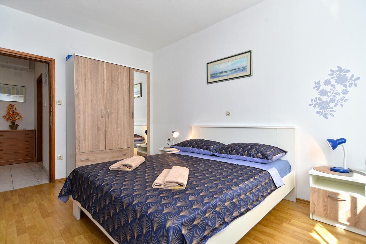 Apartments Milka 2074 Poreč Eksteriør billede