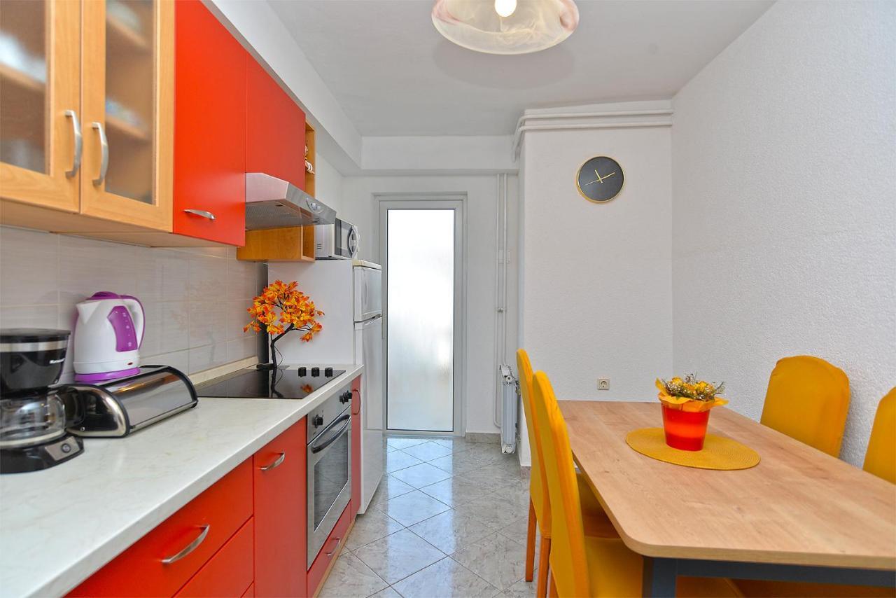 Apartments Milka 2074 Poreč Eksteriør billede